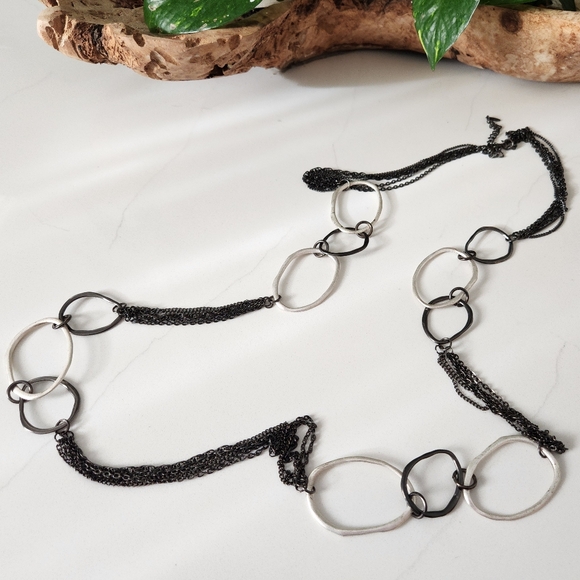 Vintage VCLM Black and Silver Oval Necklace - Picture 5 of 9